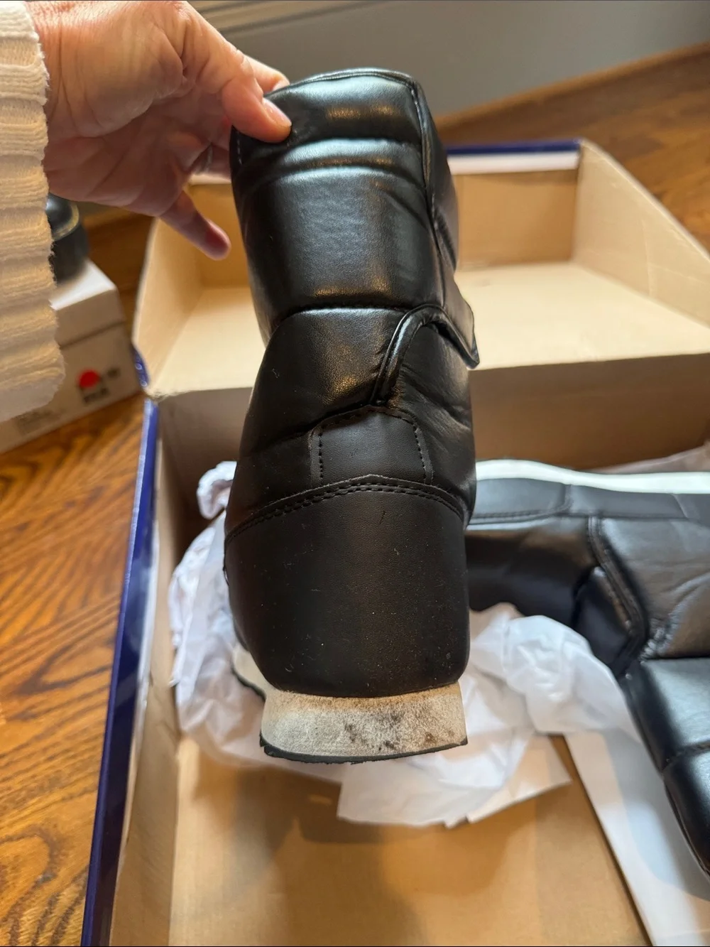 Napoleon Dynamite  Deluxe Moon Boots In Box